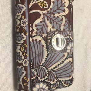 Very Bradley Tri fold